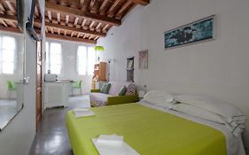Ludovica Studio 1 - Via E Vernazza 38